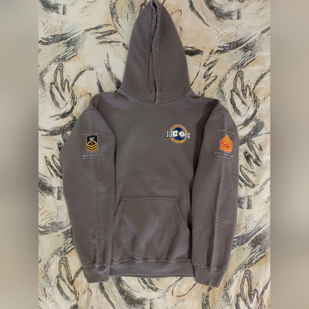 Gildan hoodie - Lucky 13